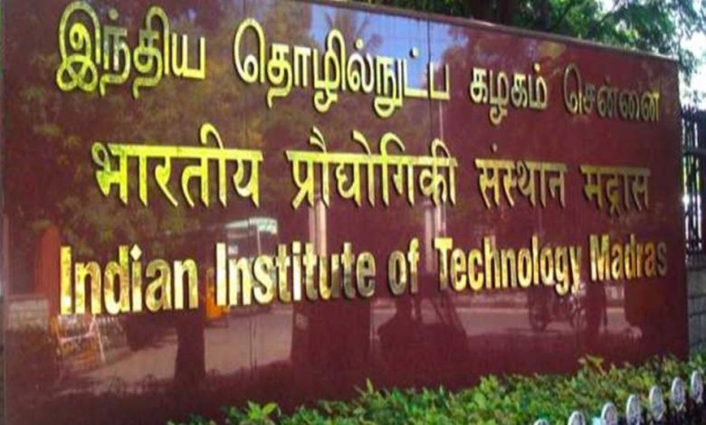 IIT-Madras placed under lockdown, Over 100 students and mess staff tests corona positive