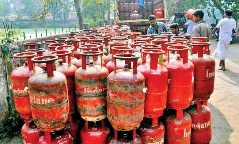 Cashback of Rs 500 on booking LPG Cylinder from Paytm, Avail the offer this way