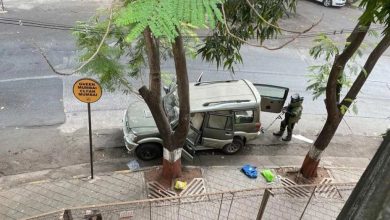 Suspected car with 20 gelatin sticks found outside Mukesh Ambani’s house ‘Antilia’