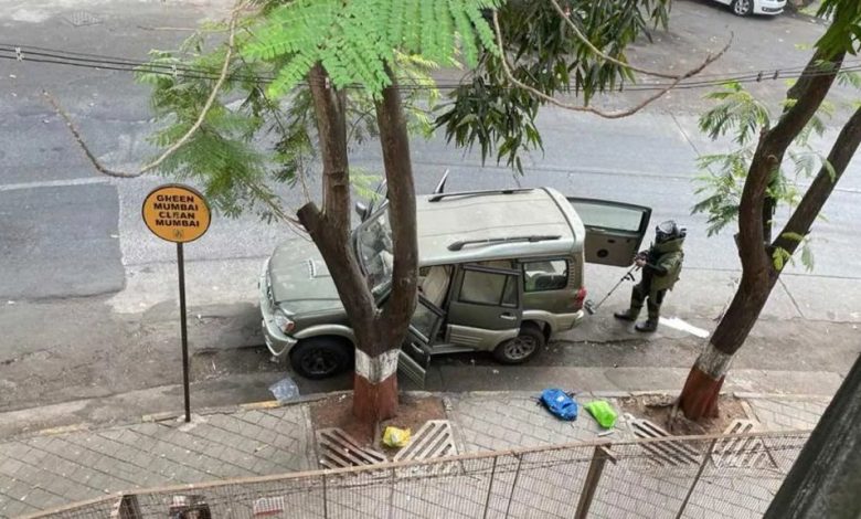 Suspected car with 20 gelatin sticks found outside Mukesh Ambani’s house ‘Antilia’