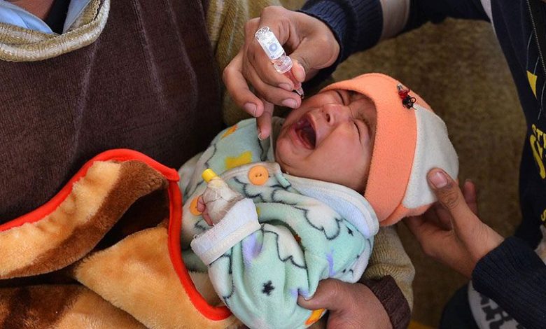 Maharashtra : 12 children given sanitizer instead of polio drops
