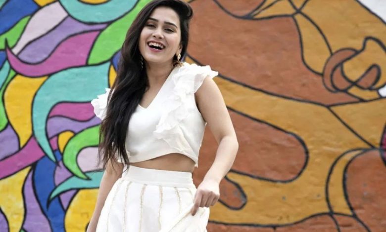Famous YouTuber Anushka Sharma makes web series debut