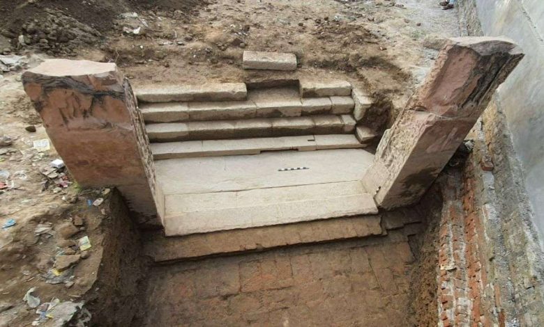 उत्तर प्रदेश के एटा के बिलसर गांव में गुप्त काल के एक प्राचीन मंदिर के अवशेष मिले