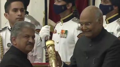 आनंद महिंद्रा ने पद्म भूषण पुरस्कार मिलने के बाद खुद को बताया 'अयोग्य'