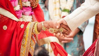 Viral Video: शादी में दूल्हा-दुल्हन के घरवालों के बीच हुयी जमकर लड़ाई