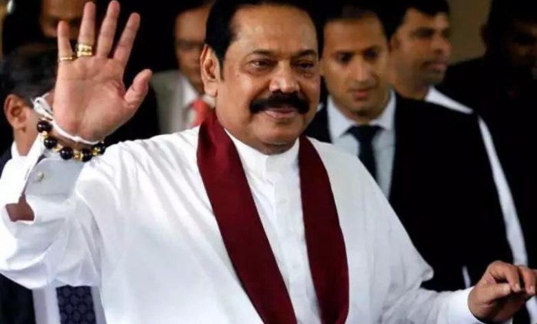 पीएम राजपक्षे और राष्ट्रपति गोटाबाया को छोड़, श्रीलंकाई कैबिनेट ने दिया इस्तीफा