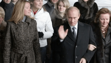 यूक्रेनमें नरसंहार के बाद US ने पुतिन की बेटियों पर लगाए प्रतिबंध