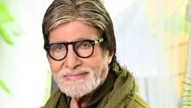 अमिताभ बच्चन की एक फिल्म को देखने के लिए टूट पड़े लोग, लगी हुई थी लम्बी लाइन