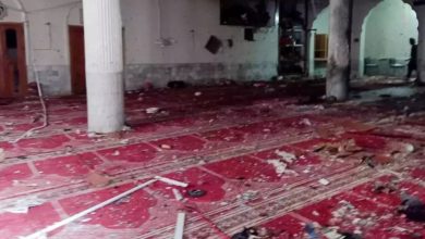 Pakistan Blast: पेशावर में नमाज़ पढ़ते हुए शख्स ने खुद को बंब से उड़ाया साथ हुई 17 लोगो की मौत